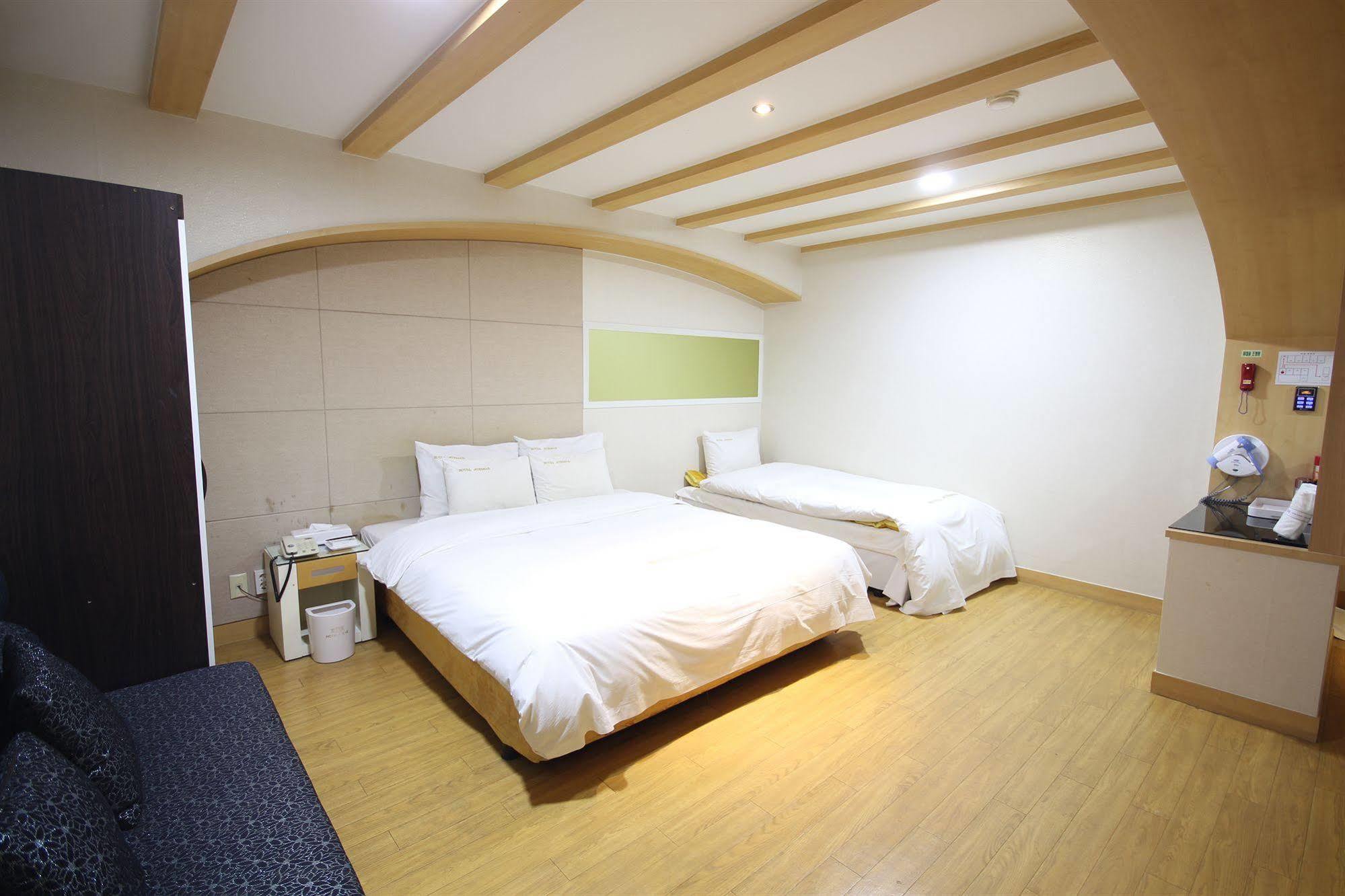 Hotel Tate Suwon Ngoại thất bức ảnh